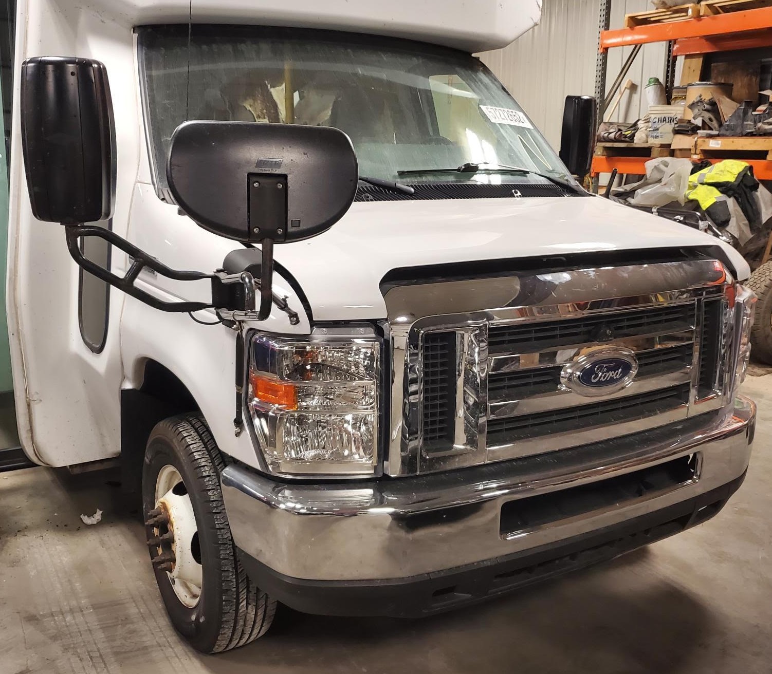 Ford E350 Van